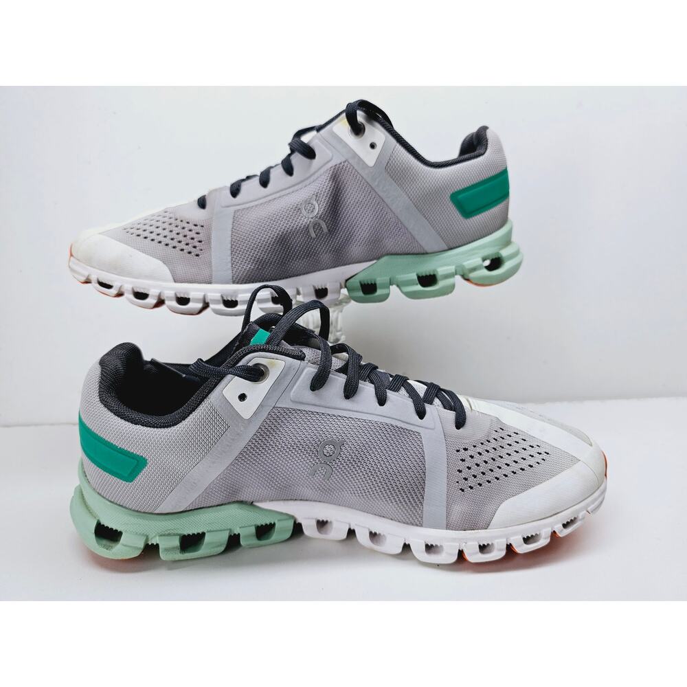 On Running Women's Light Gray and Mint Athletic Shoes - Picture 2 of 12